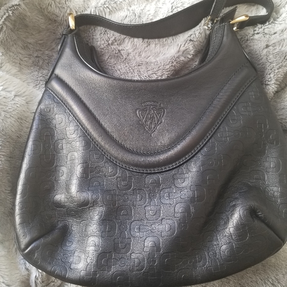 Black Gucci Horseshoe Leather Purse - Picture 2 of 15